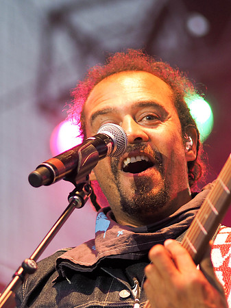 Michael Franti and Spearhead