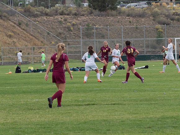 Summit vs Central Catholic 9-23-14 (40 of 53)