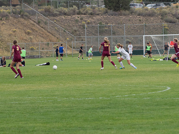 Summit vs Central Catholic 9-23-14 (37 of 53)